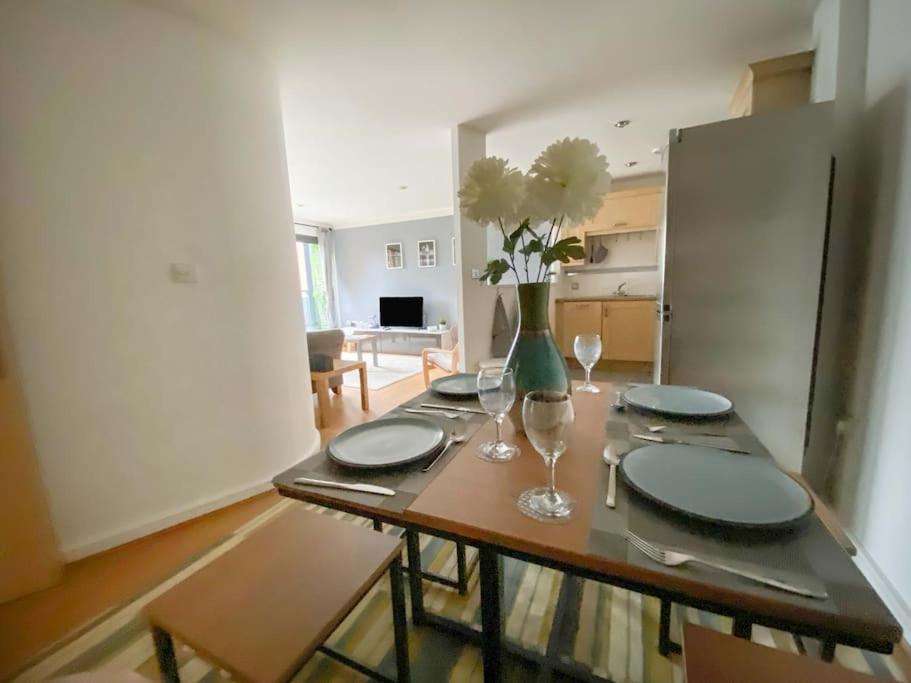 Apartment One Beautifully Presented 2 Bedroom